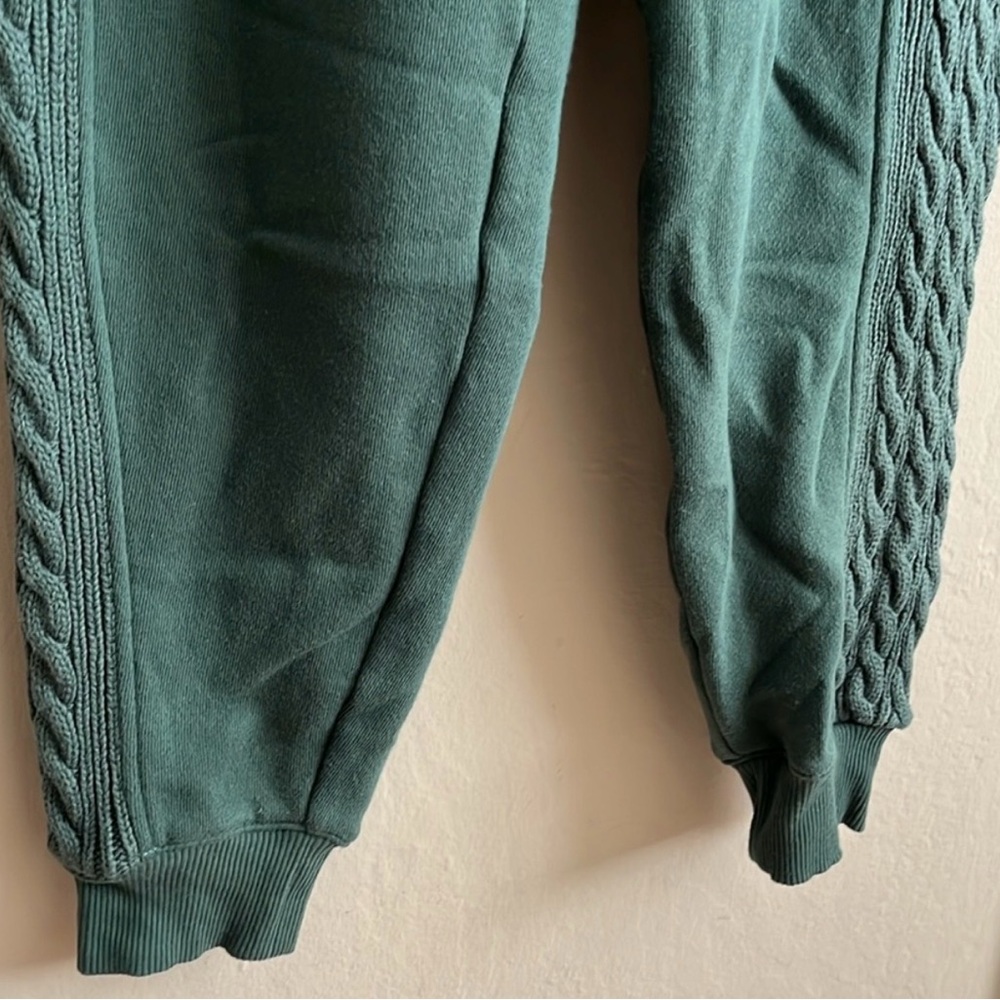 Aerie Everyday Cozy Green Sweatshirt and Sweatpants with Cable Knit Sleeves - Picture 7 of 7